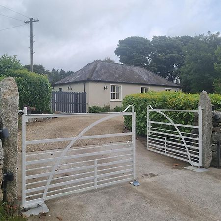 Cracatinni Mews Roundwood Kültér fotó